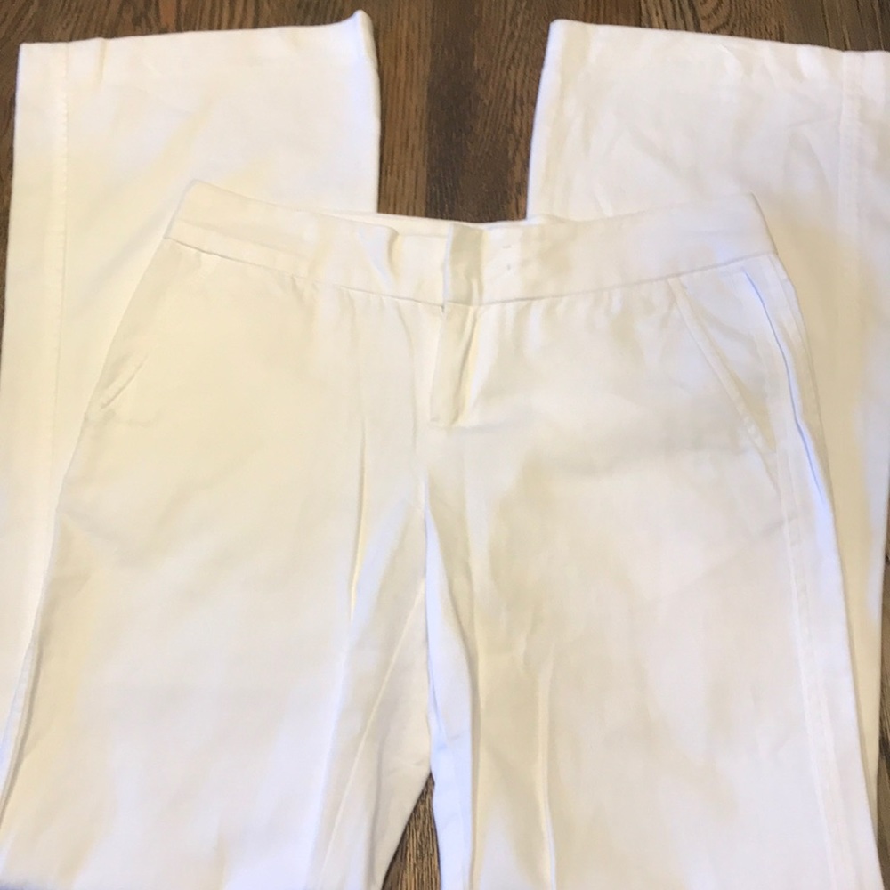Soft cotton flared white jeans William B sz 0